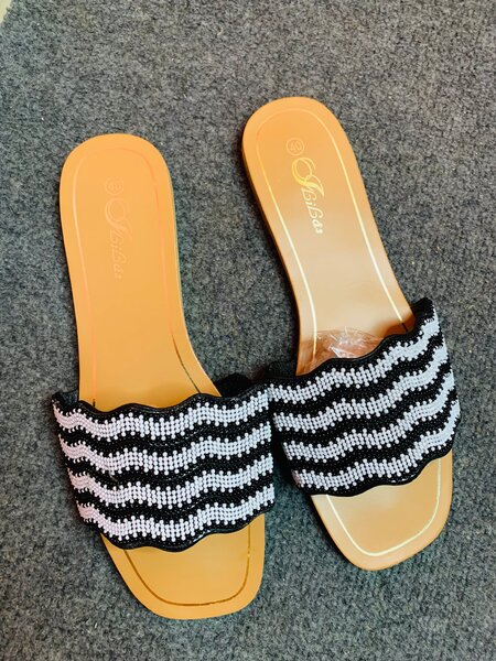 Sandales à motif pour femmes