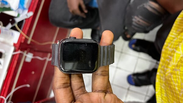 Montre connectée élégante