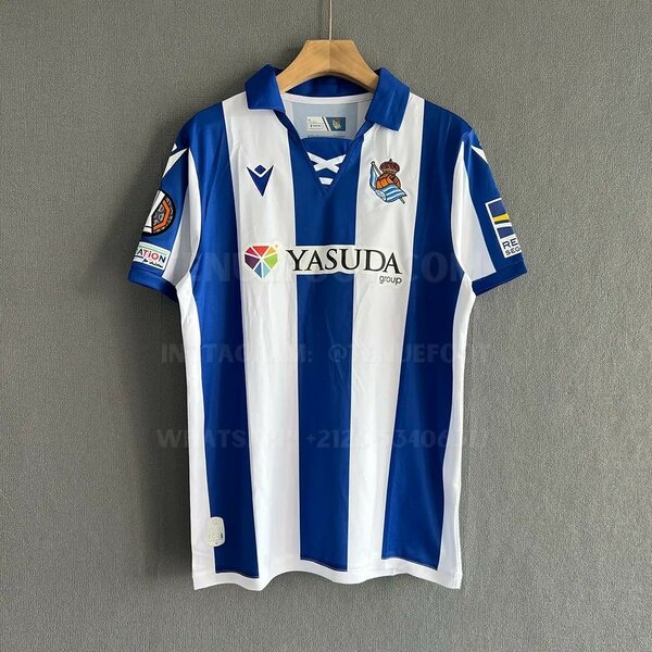 Maillots de football design