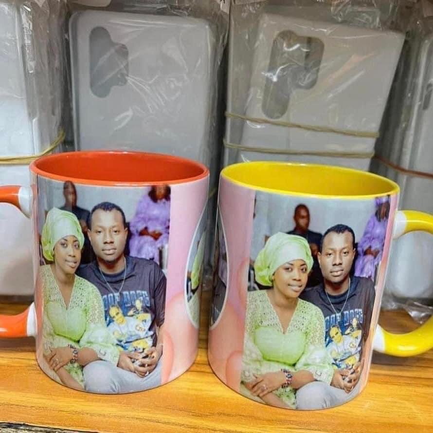COQUE, TASSE ET GOURDES PERSONNALISÉS