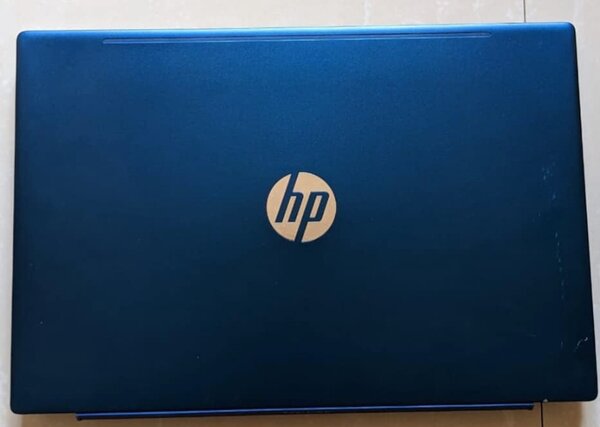 Excellent Condition HP PAVILION 15.6 FHD Display 