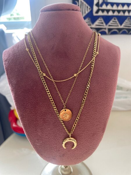 Collier multi-rangs doré étoile