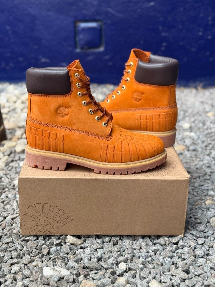 TIMBERLAND BOOT