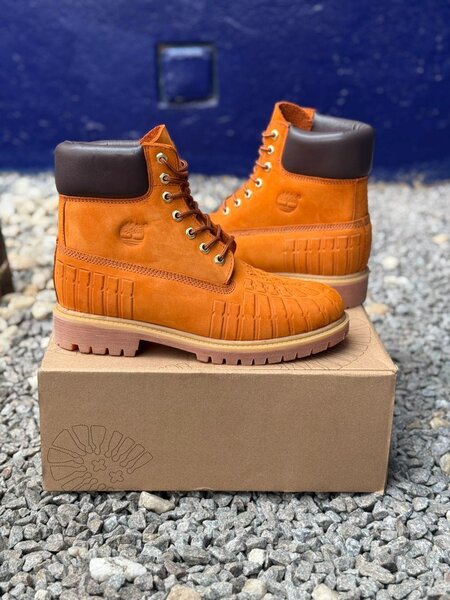 TIMBERLAND BOOT