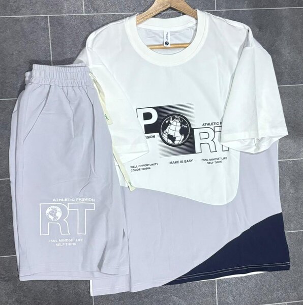 Ensemble de sport décontracté