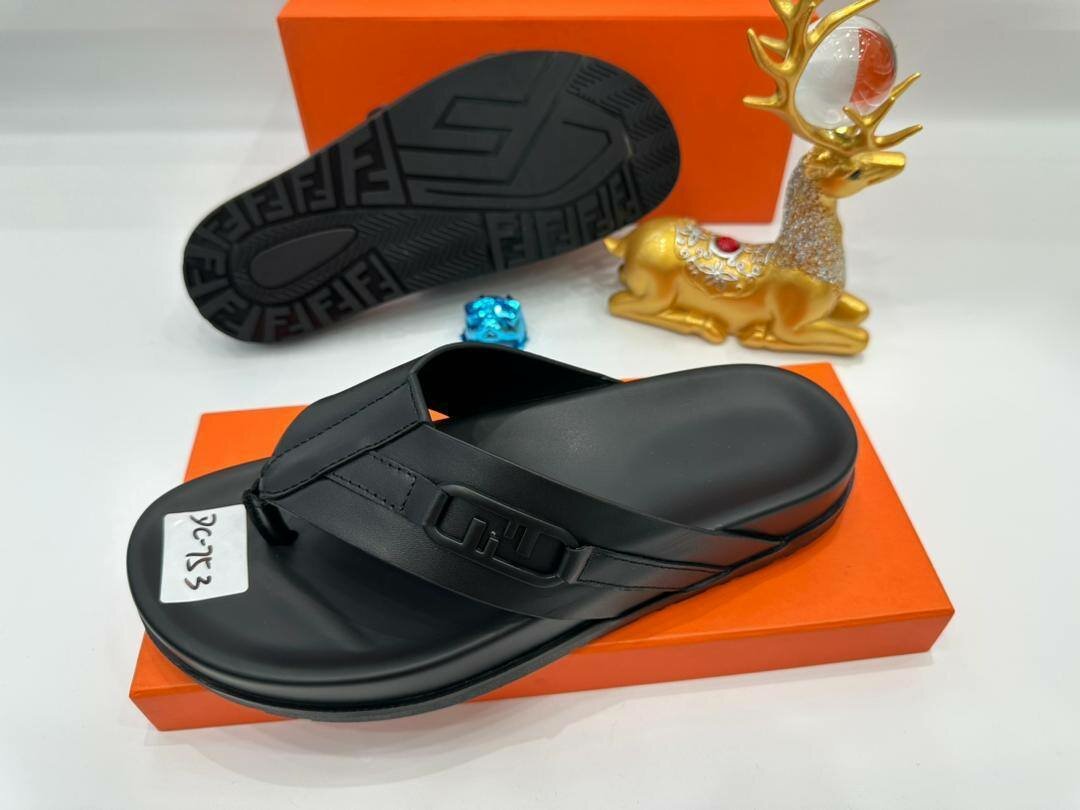 Tapette en cuir sadanl