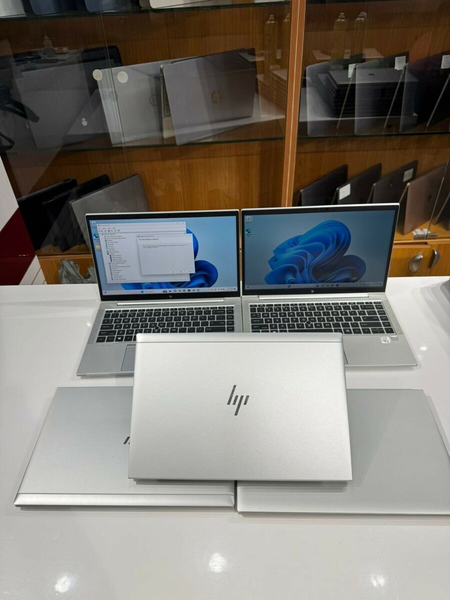 *HP ELITEBOOK 840 G7*