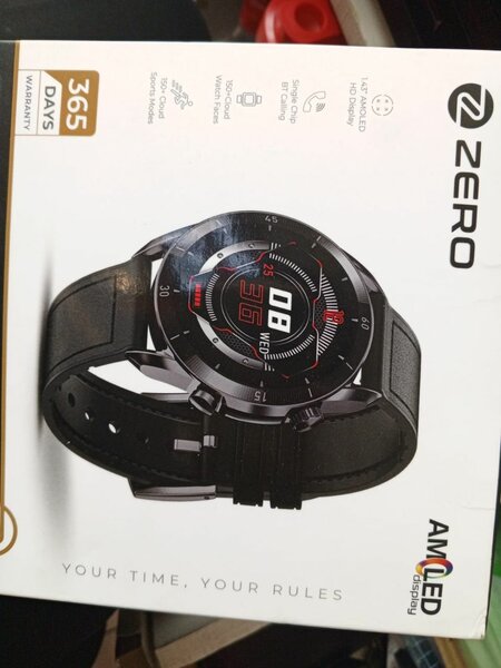 Zero Lifestyle smart watch with box pack