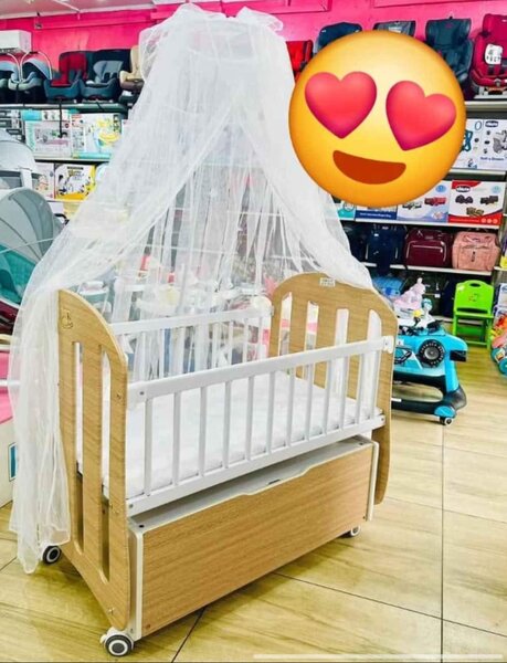 Berceau Bébé avec Moustiquaire