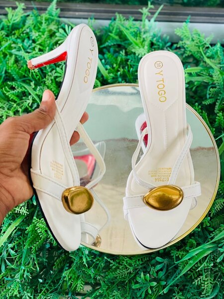 Sandales élégantes à talon