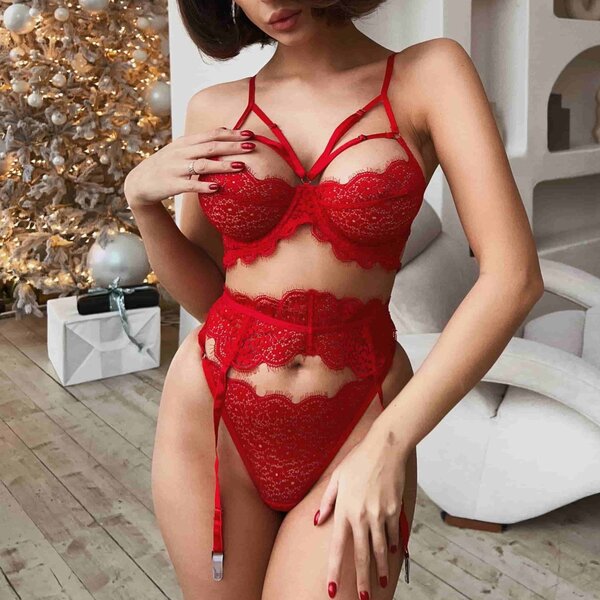 Кружевное нижнее белье