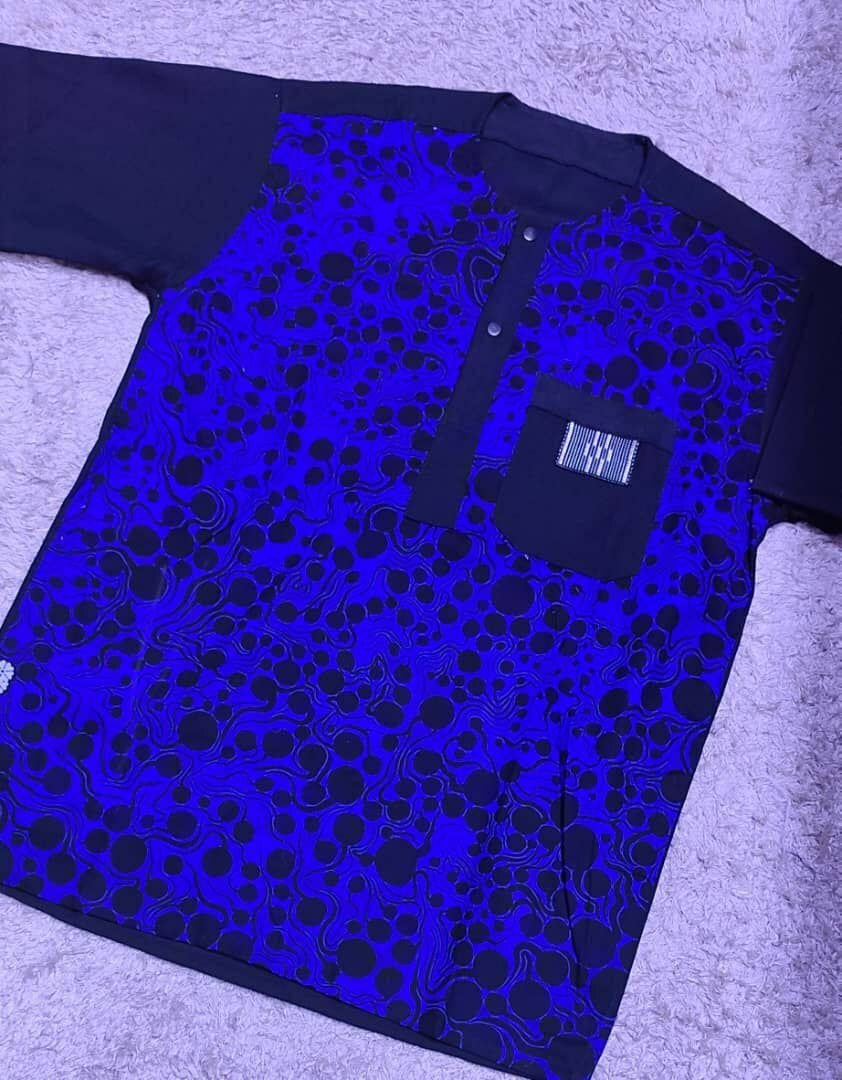 Chemise à motifs africains