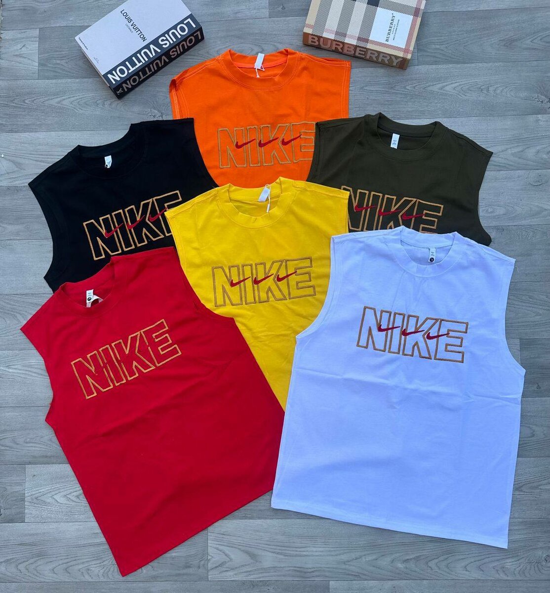 Unisex vests with print