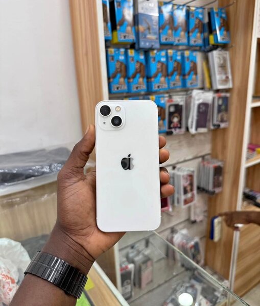 iPhone 13 Blanc Excellent État