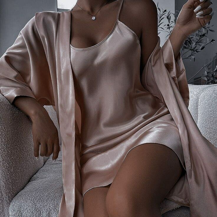 Ensemble élégante satinée