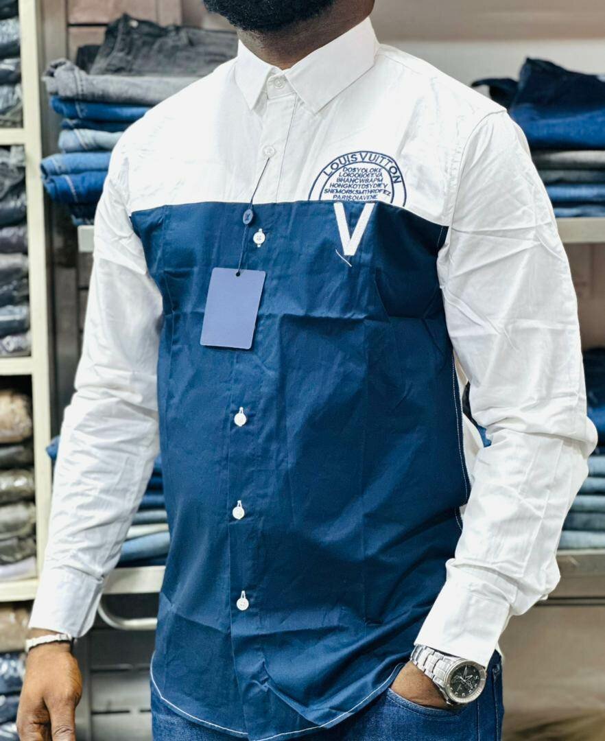 Chemise élégante à rayures