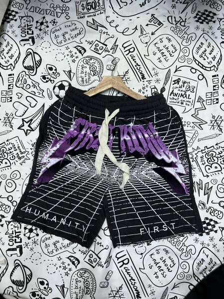 Shorts graphiques tendance