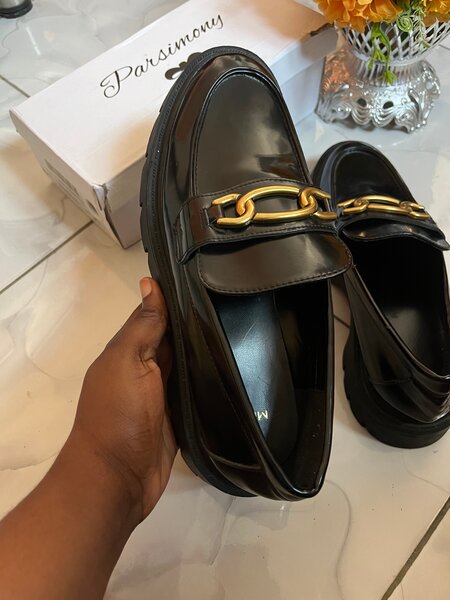 Mocassins en cuir noir