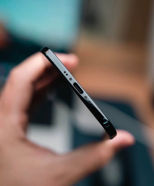 iPhone Noir Élégant