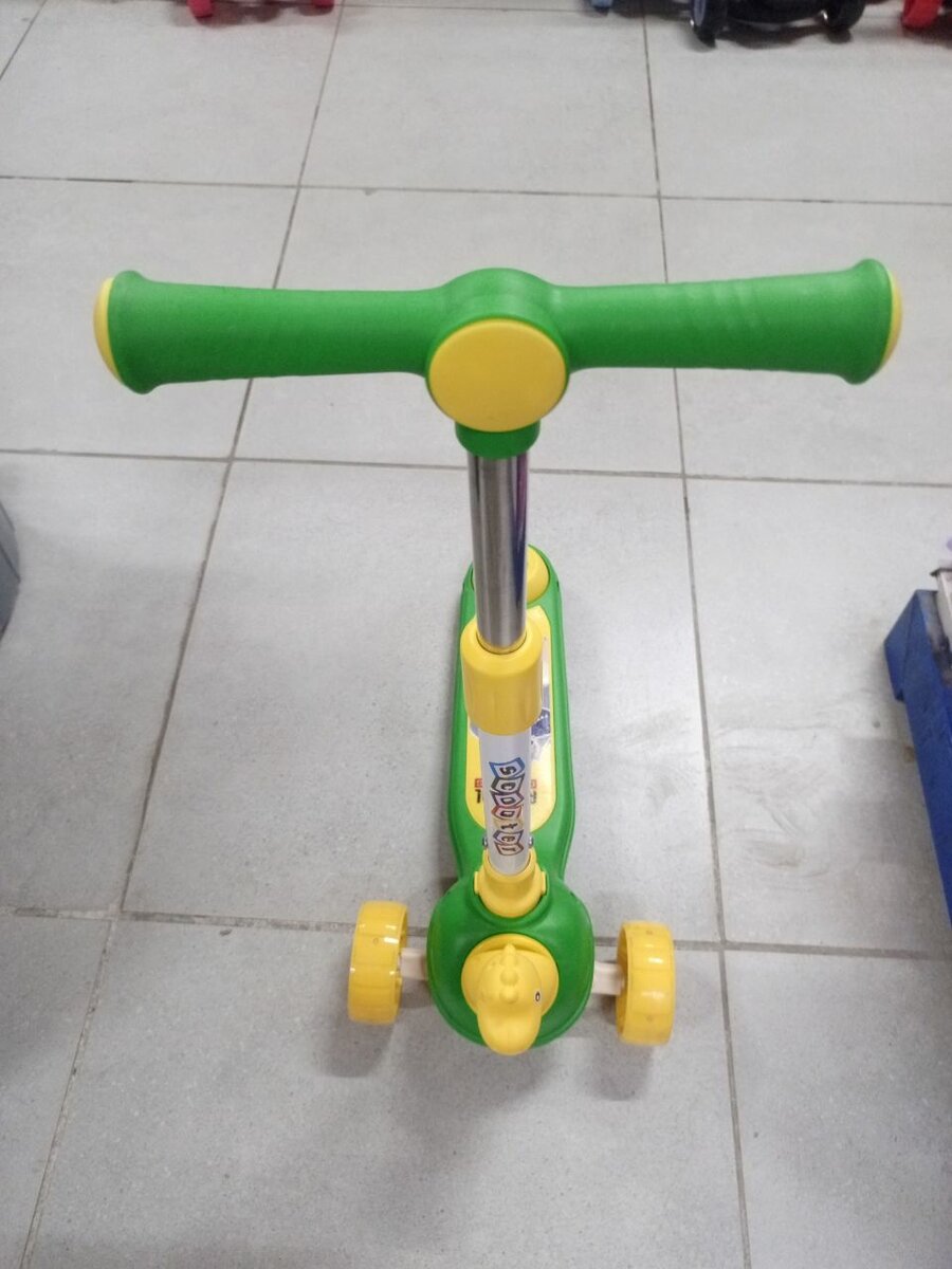 Trottinette Enfant Colorée