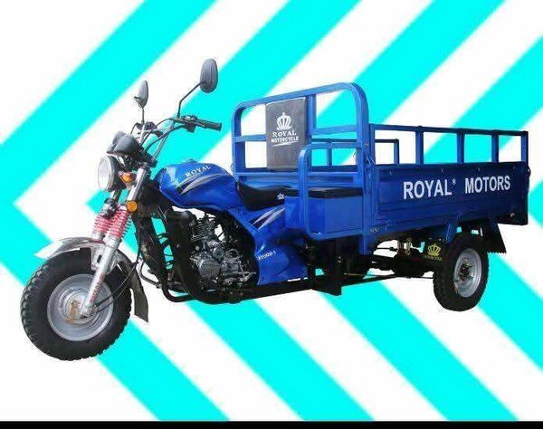 Tricycle ROYAL MOTORS bleu pour livraison