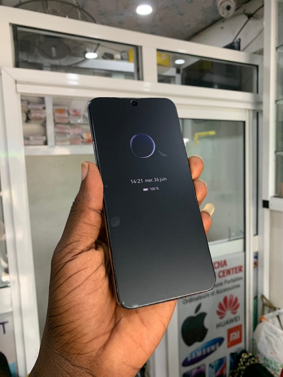 Huawei P50