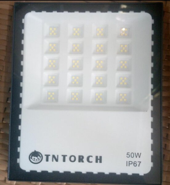 Projecteur LED 50W IP67