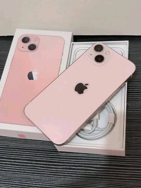 Apple iPhone 13 - Rose et Bleu