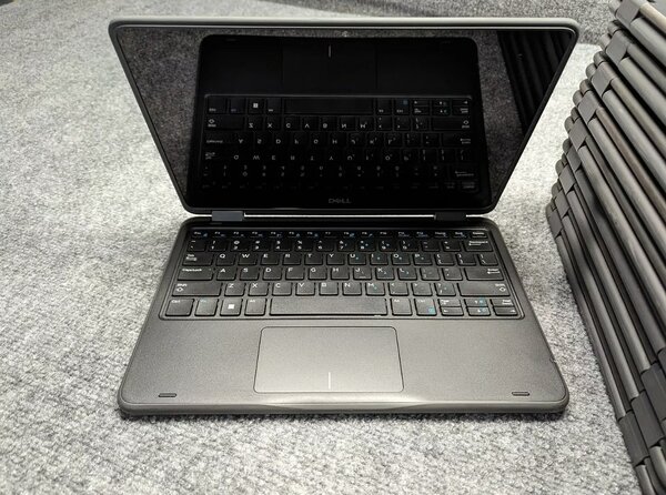 Dell Latitude 3190