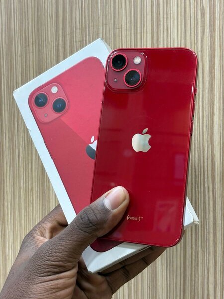 iPhone 13 Casi neuf