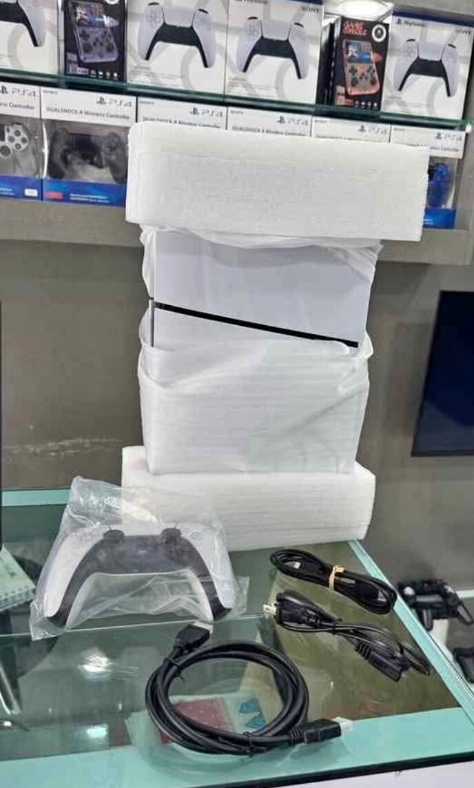 Ps5 neuf dans carton