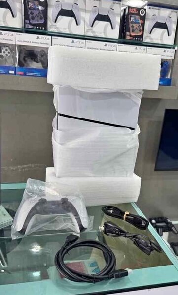 Ps5 neuf dans carton