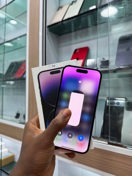 IPHONE 14 PRO