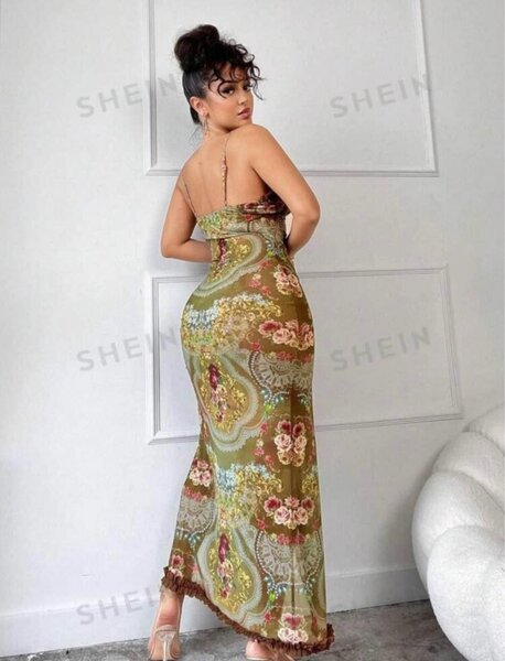 Robe élégante à motifs floraux