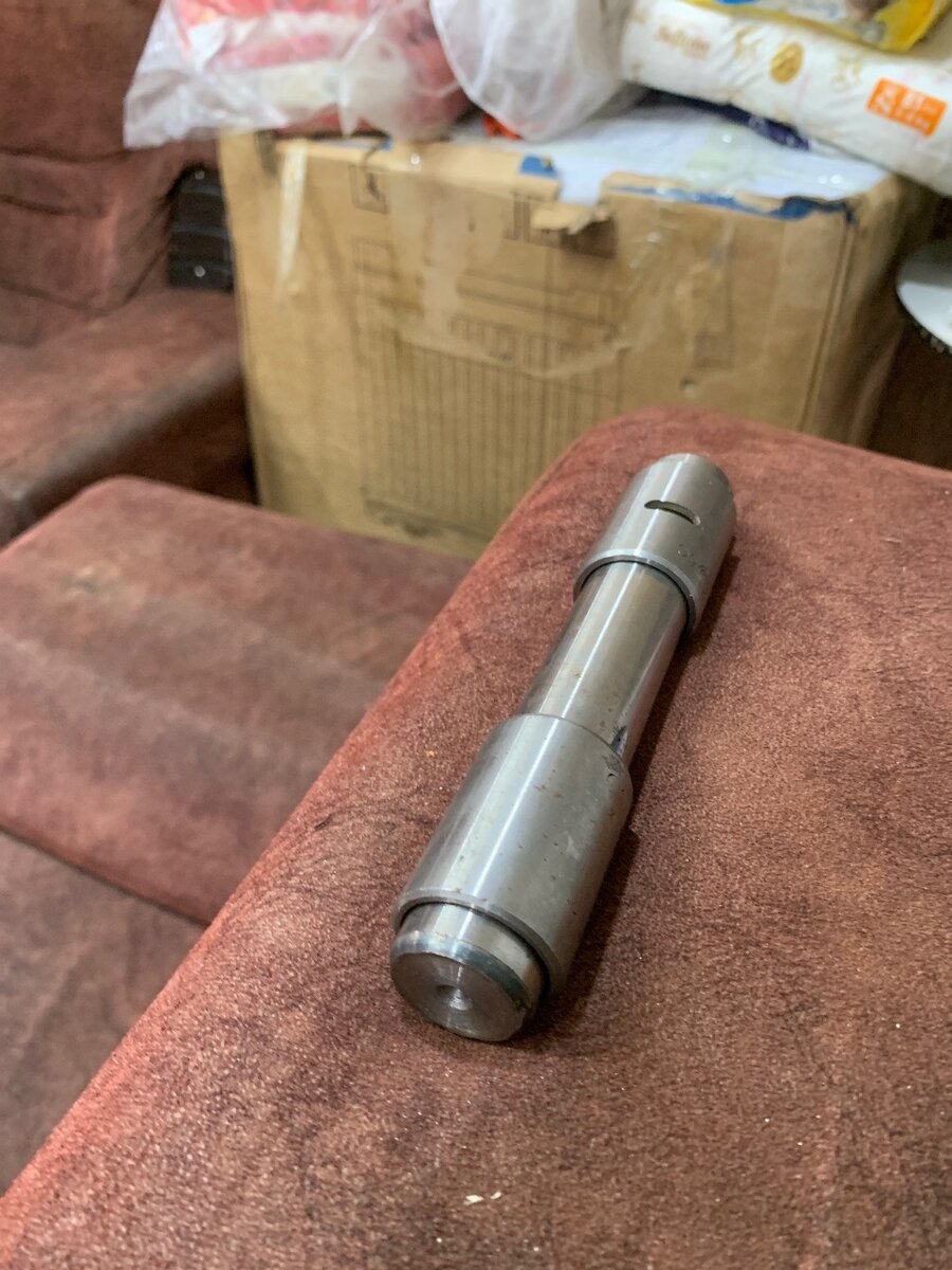 Arbre à cames en acier robuste