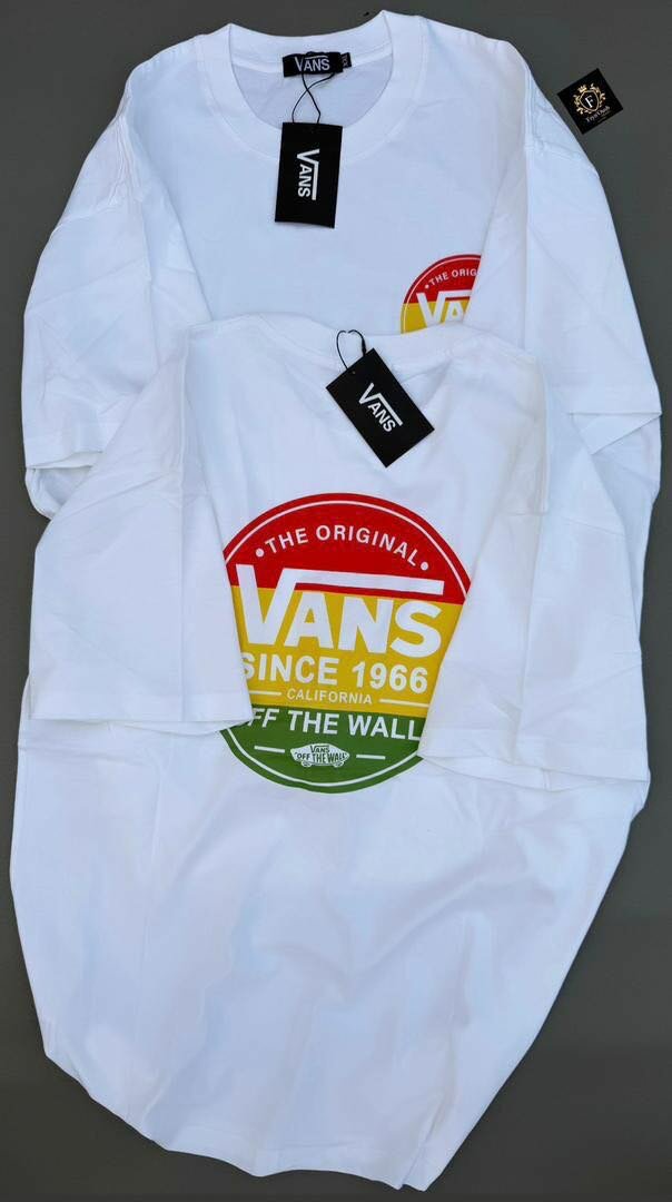 T-Shirt Vans et Burberry Mixte