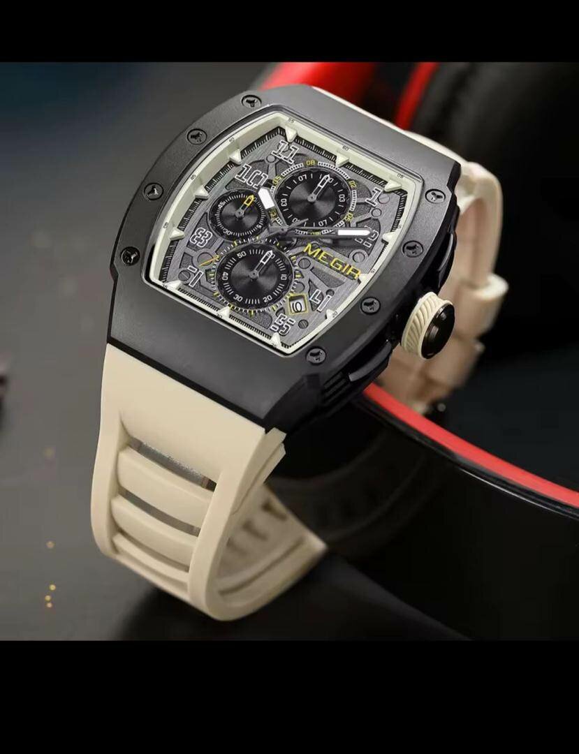 Montre sportive avec bracelet coloré