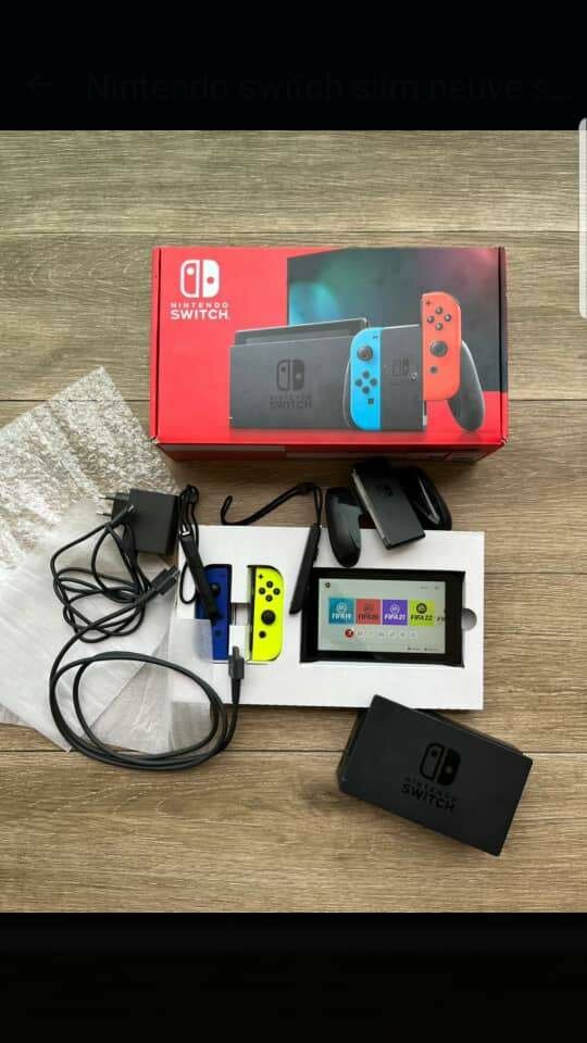 Nintendo Switch Console
