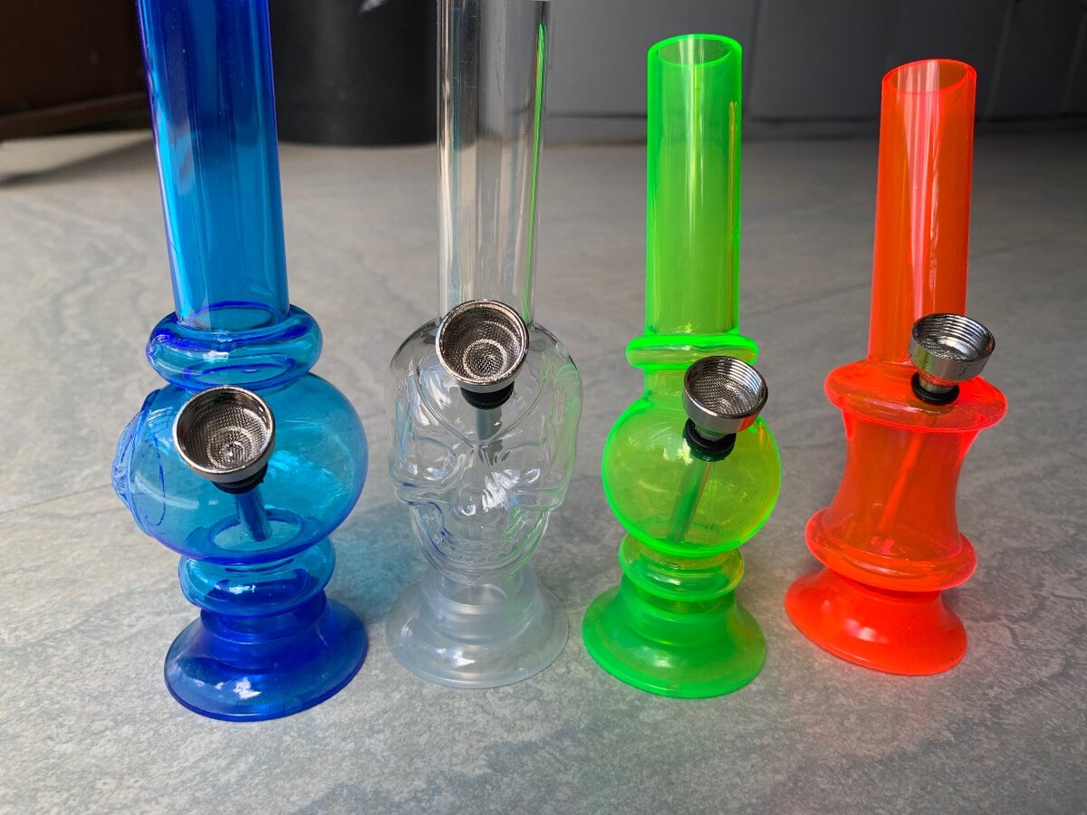 Small bongs