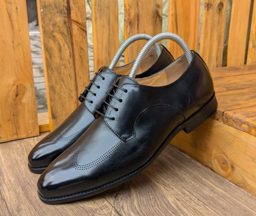 Leather formal shoes