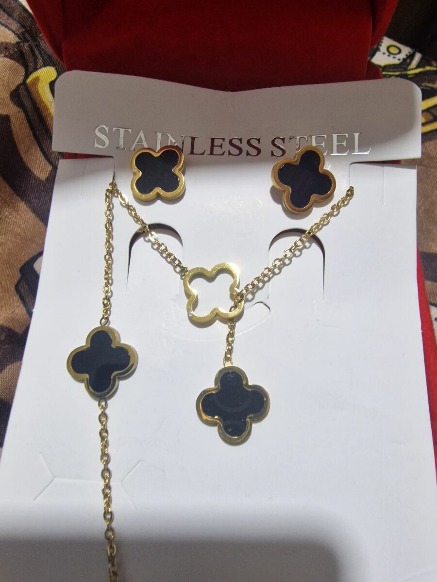 Bijoux en acier inoxydable