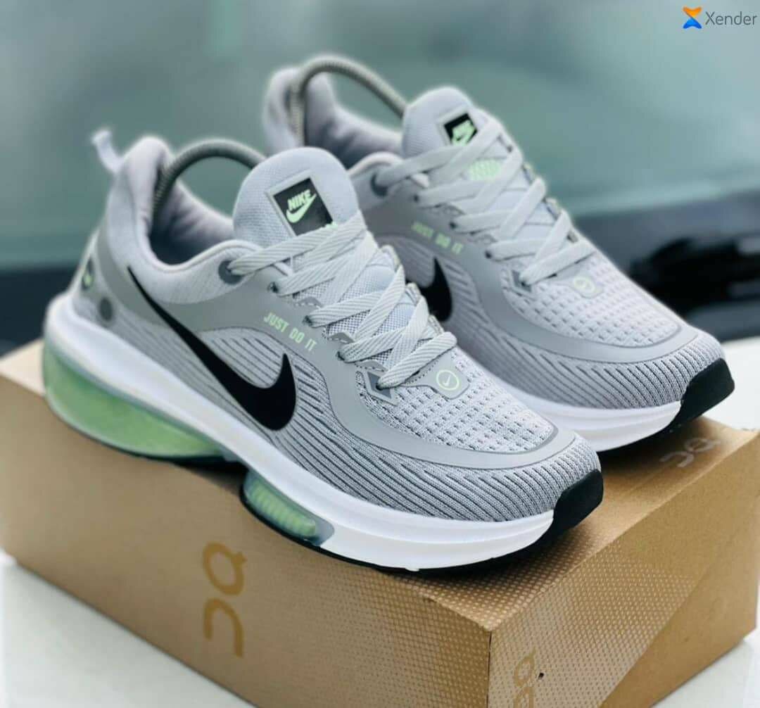 Baskets de NIKE Confortable