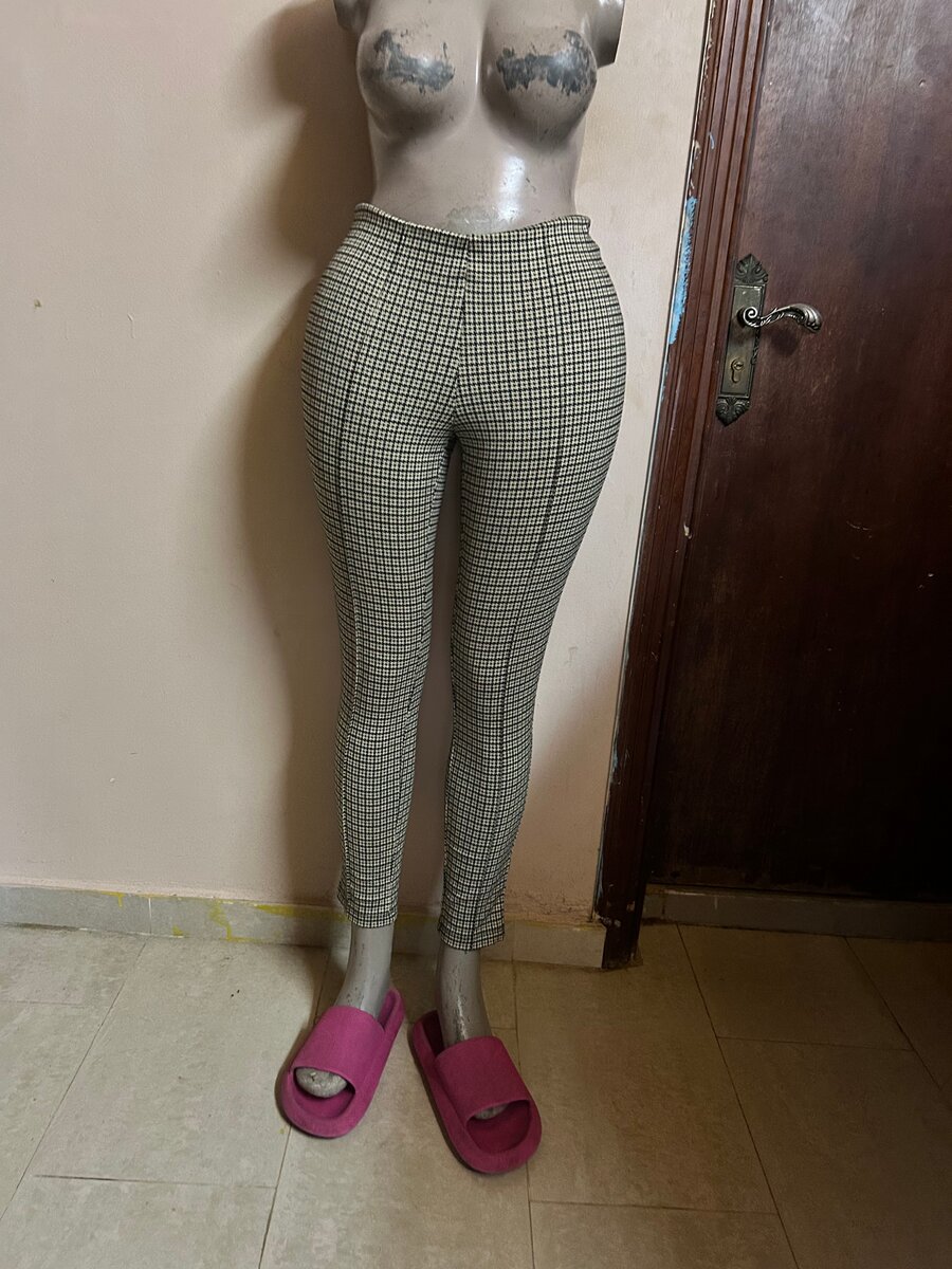 Legging stretch à carreaux