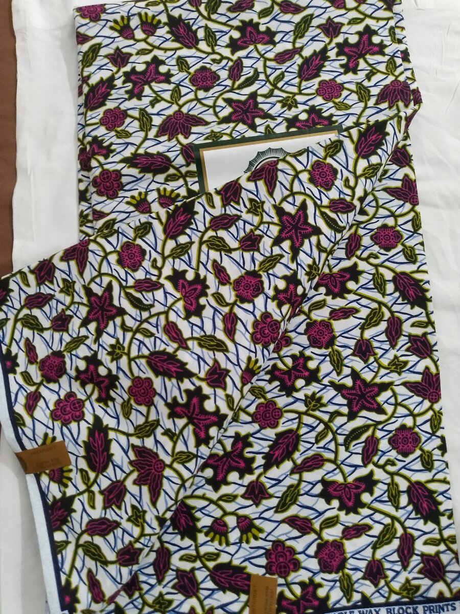 Pagne prints by Phoenix hitarguet