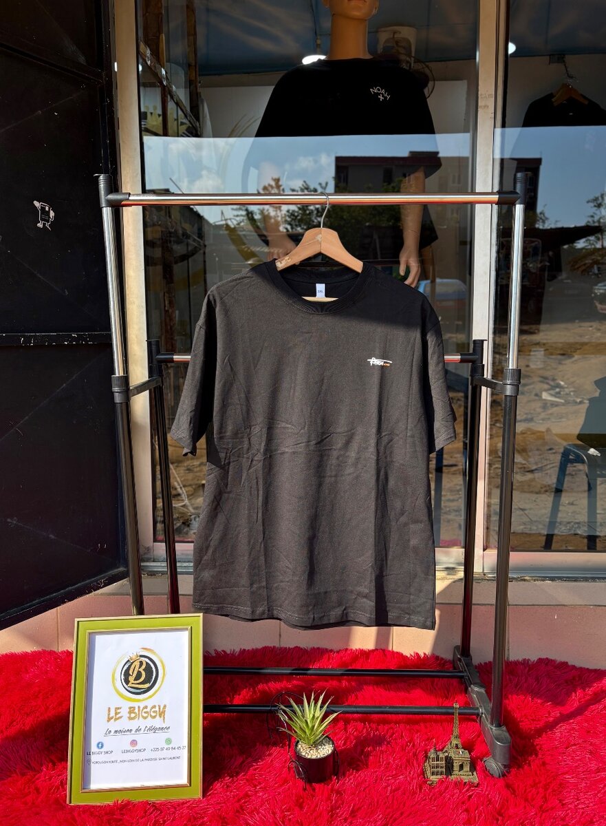 T-shirt noir unisexe