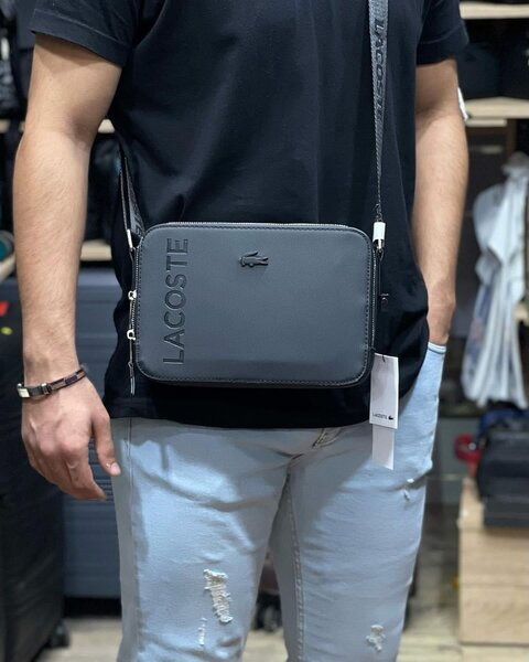 Sacoche bandoulière Lacoste