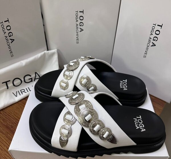 Sandales ornées Toga Pulla