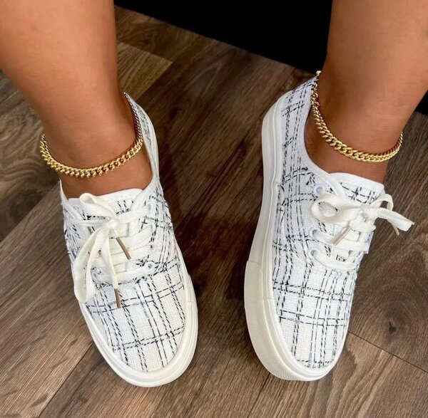 Van ´s blanches à motifs