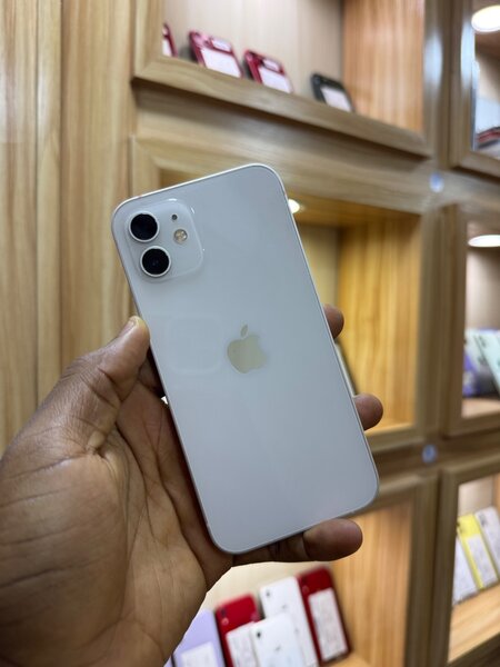 iPhone 12 Simple 128giga quasi