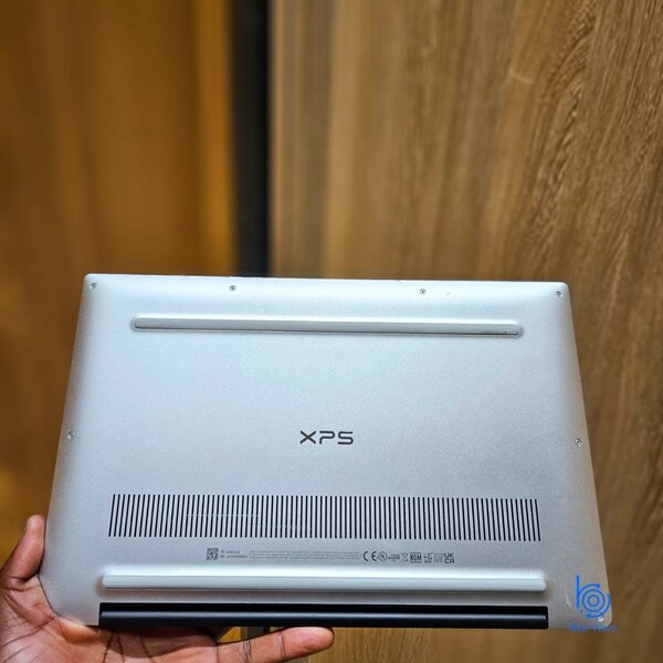 Dell XPS 13